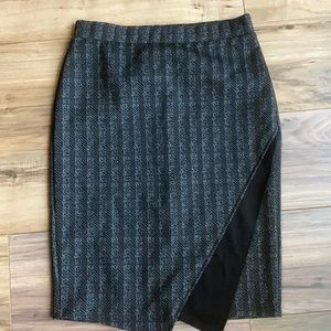 Maurices Small Skirt Black and White